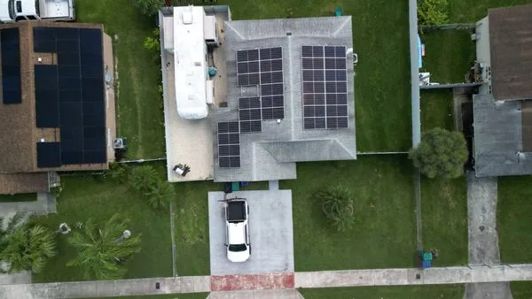 Genxc Renovations Logo