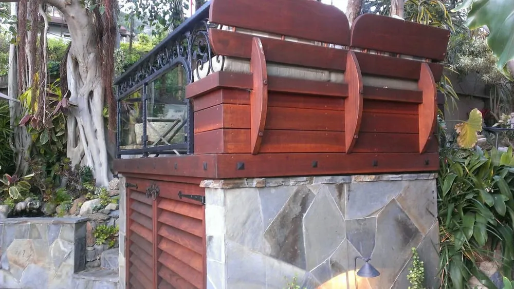 Slide of Geoff Annis Construction