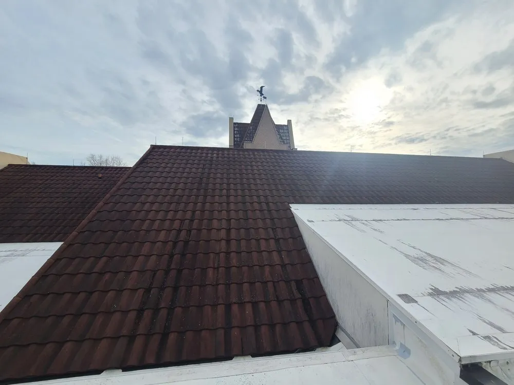 Slide of Georgia Best Roofing & Renovations