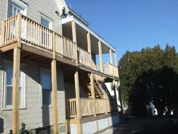 Slide of Georgoulis Construction