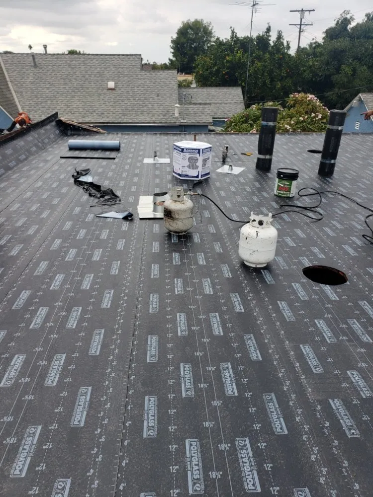 Slide of Gerardo roofing