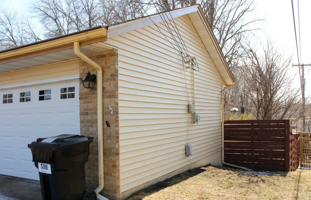 Slide of Gerzin's Exterior Remodeling