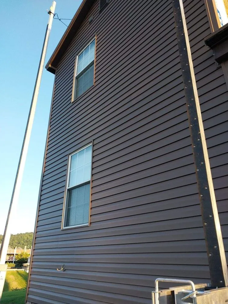 Local metal roofing installation in Belle Vernon, PA - Geser