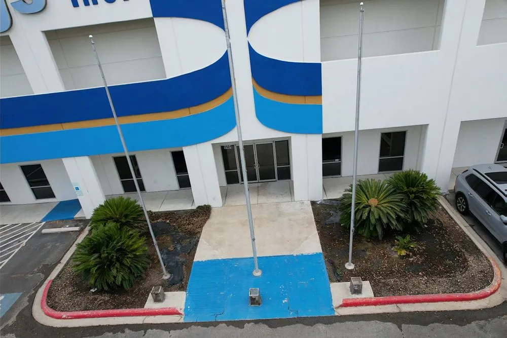 Slide of Get it Clean House Wash