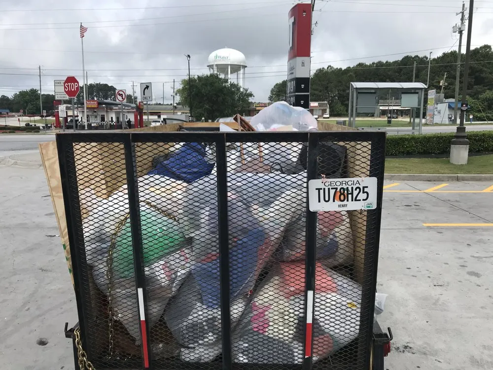 Slide of Get It Dumped