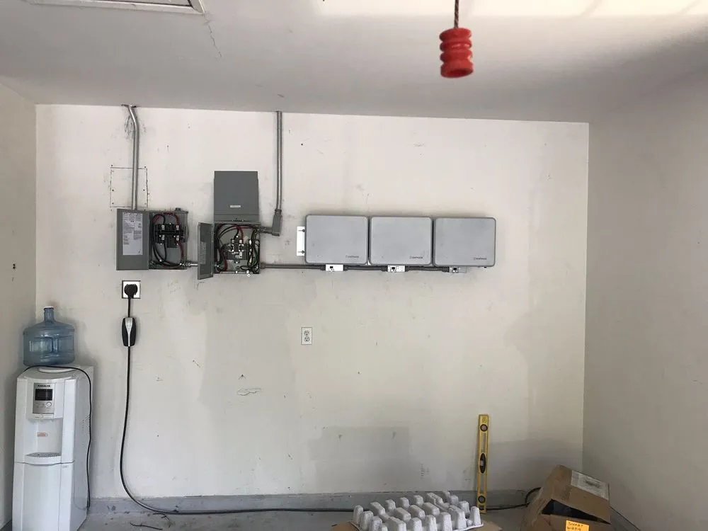 Slide of Get Smart Construction