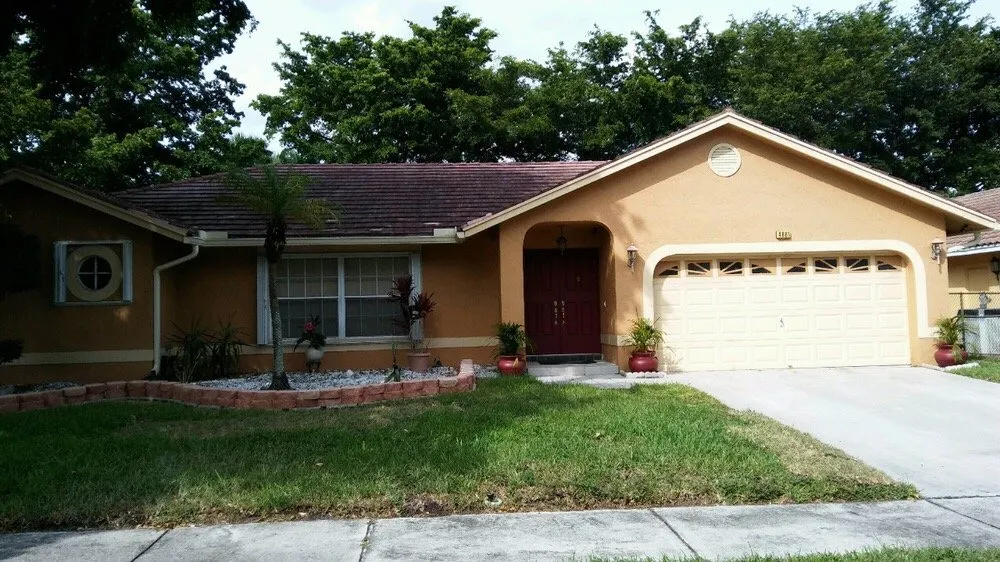 Slide of GetMyRoofCleaned