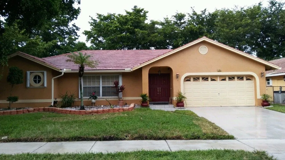 Slide of GetMyRoofCleaned