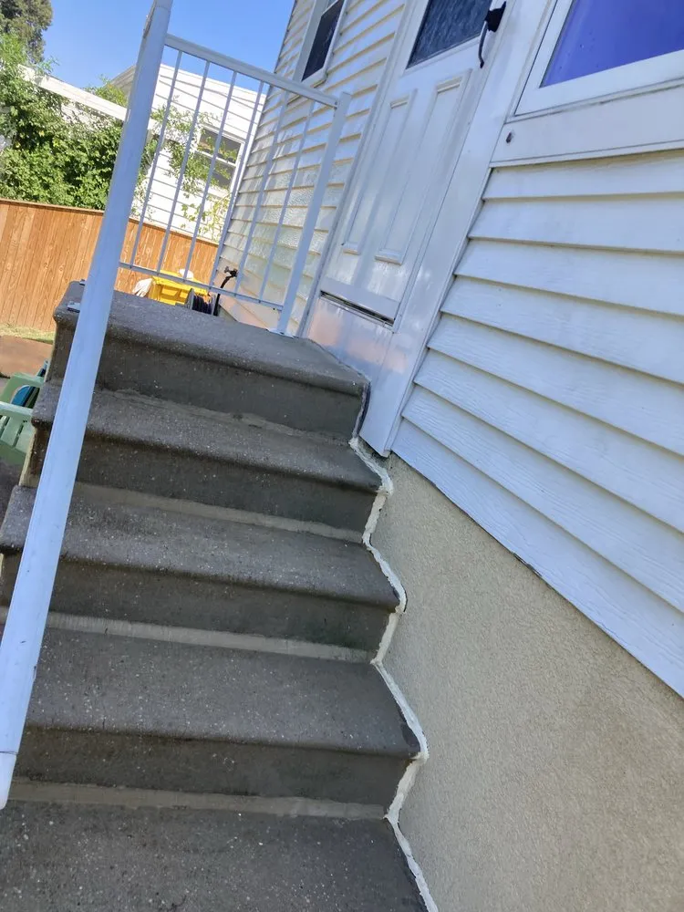 Slide of G&F Home Repairs