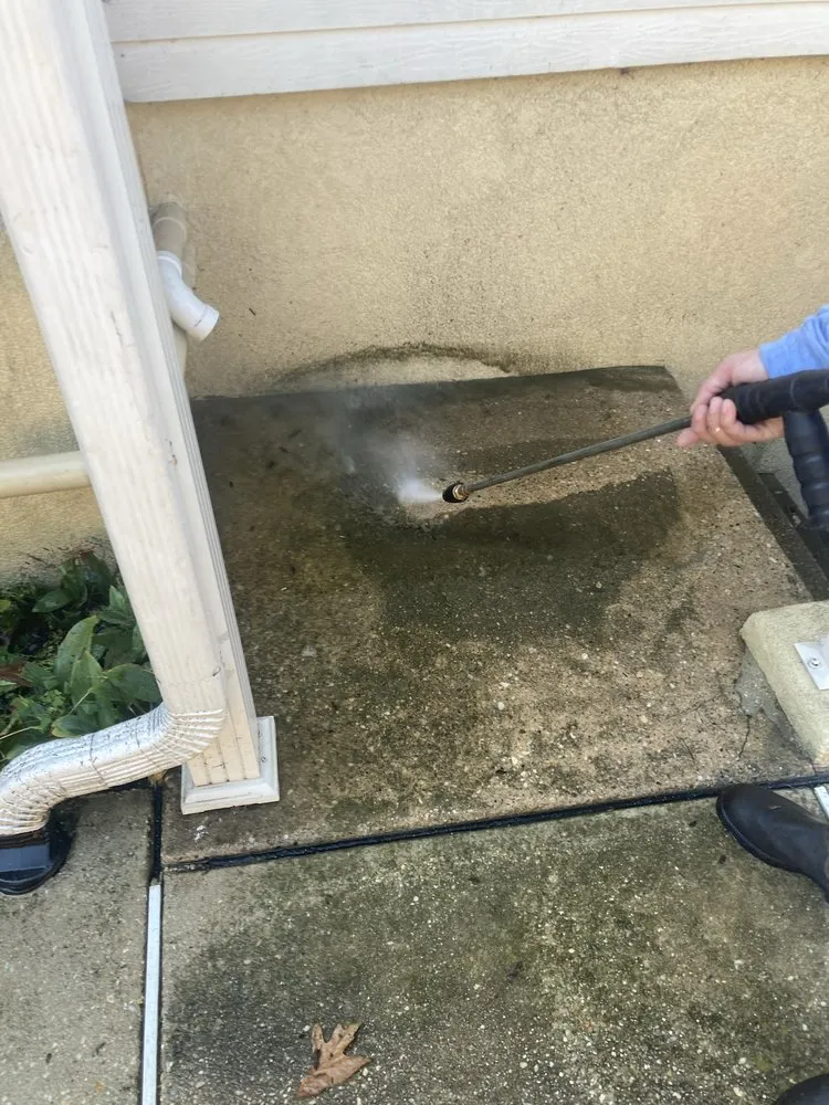 Slide of G&F Home Repairs