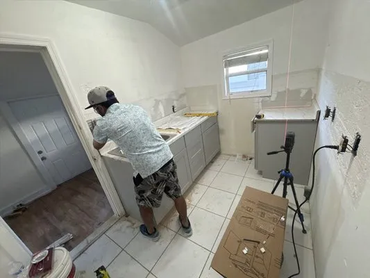 G&F Master Home Solutions Logo