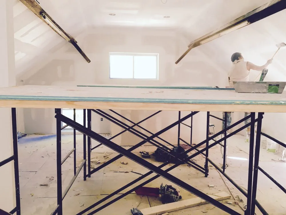 Slide of G&g Remodeling Group