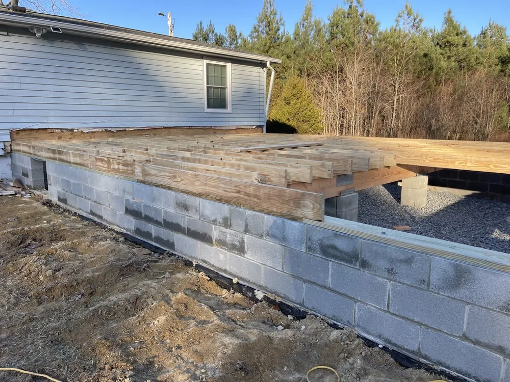 Professional residential roofing service experts serving Ruther Glen, VA - GGA Construction