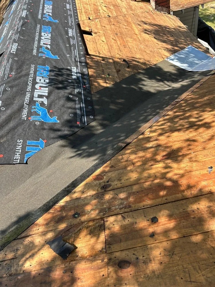 Slide of GGA Roofing & Gutters