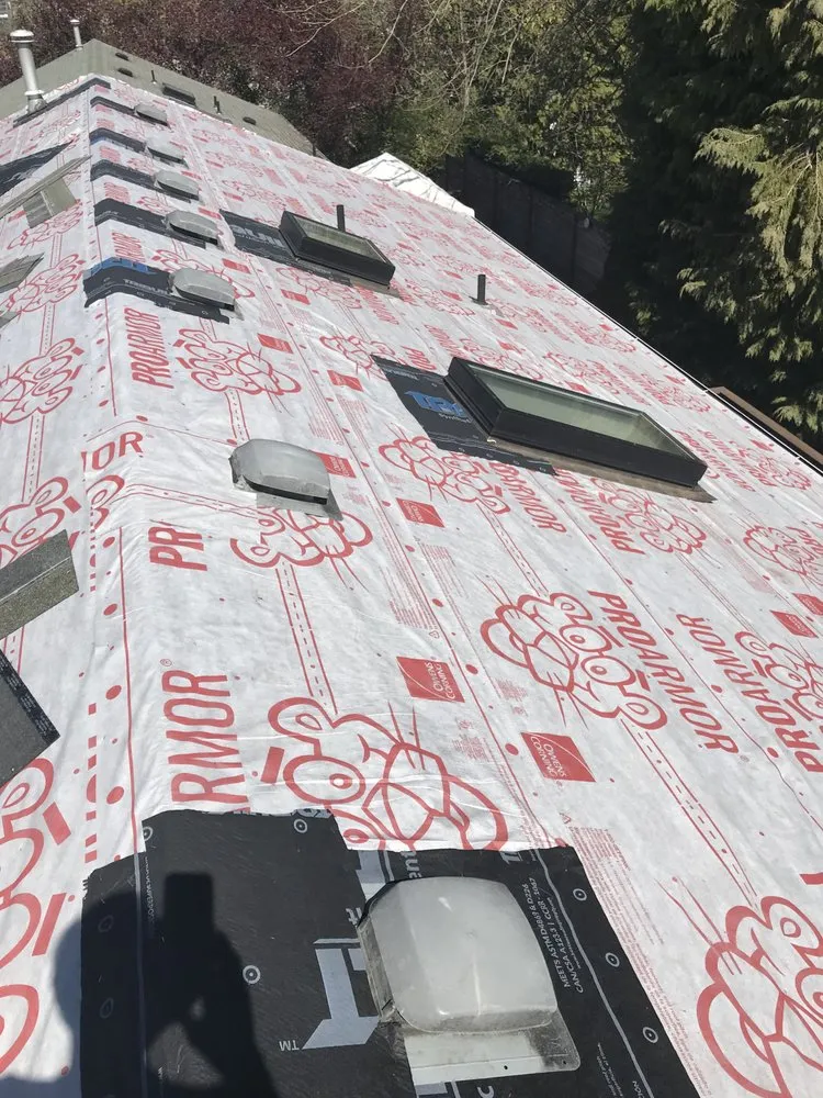 Slide of Giai Water Heater & Services