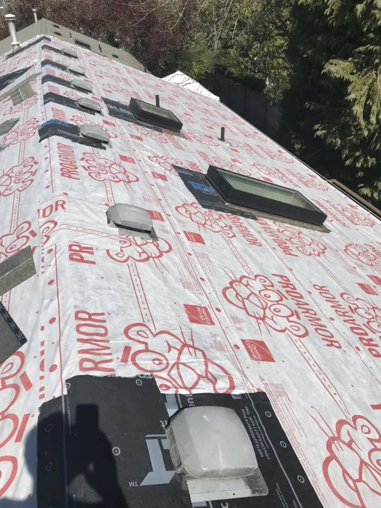 Slide of Giai Water Heater & Services