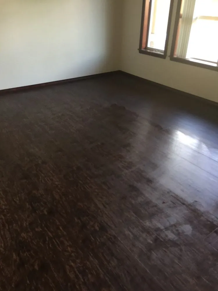 Slide of Giai Water Heater & Services