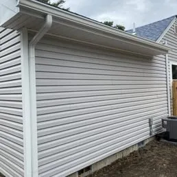 Slide of Gianni's Seamless Gutters