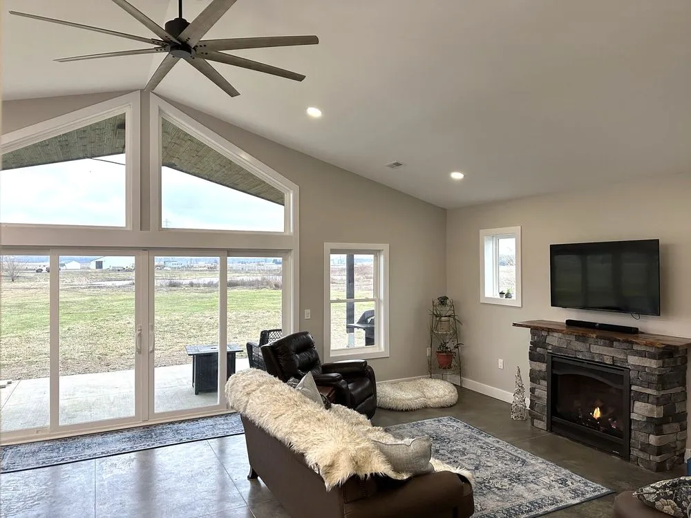 Slide of Giannola Construction Services