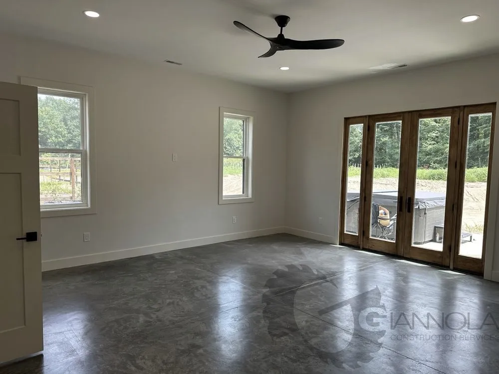 Slide of Giannola Construction Services