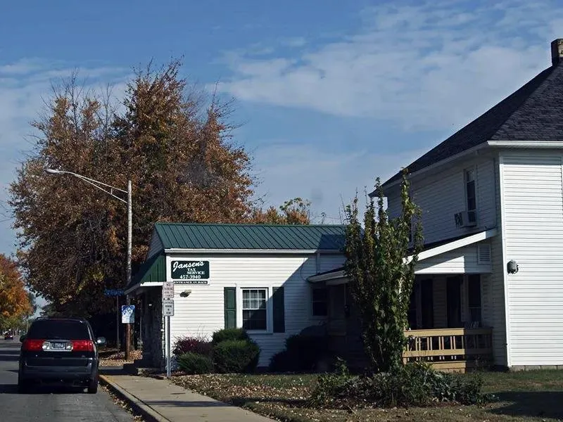 Slide of Giant Roofing & Guttering