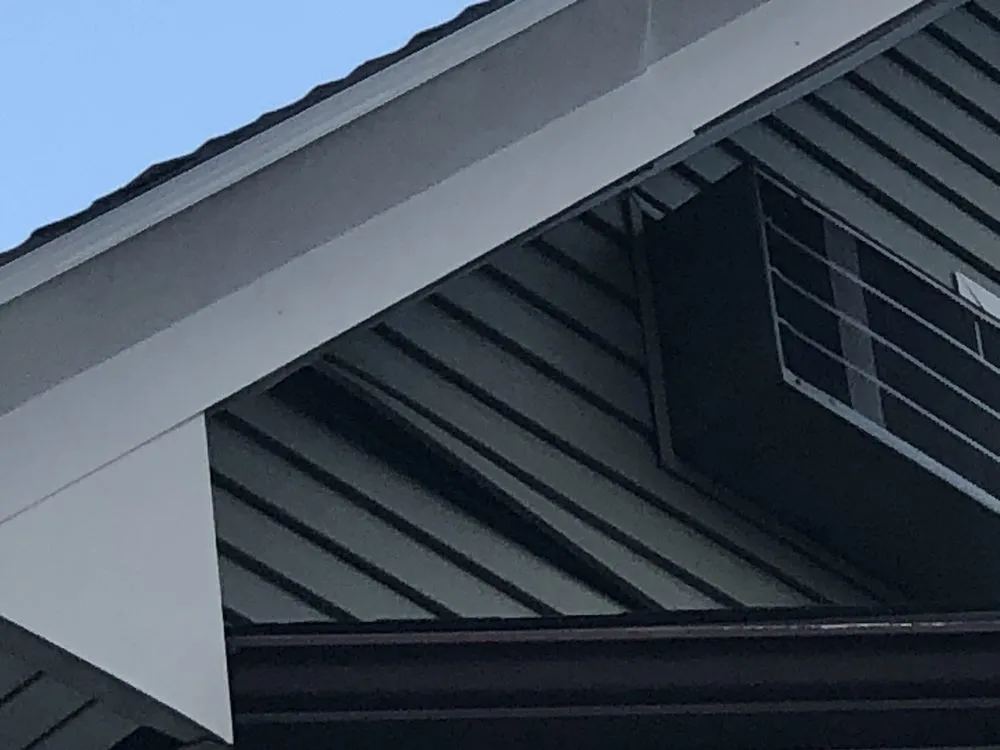 Slide of Giant Siding & Windows