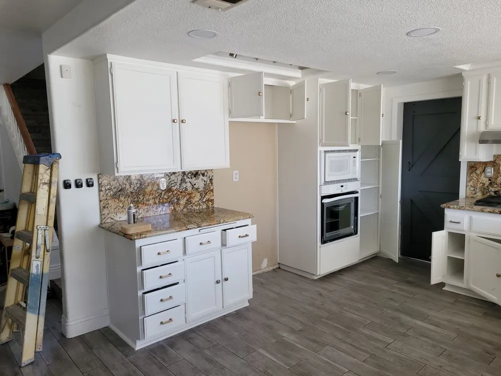 Slide of Gibbor Construction