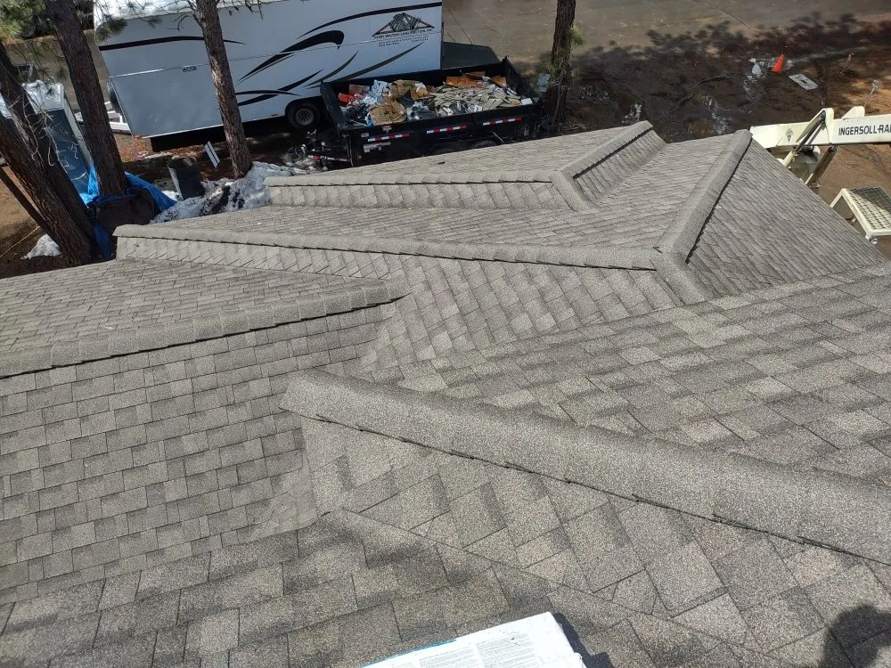 Slide of Gibs Roofing