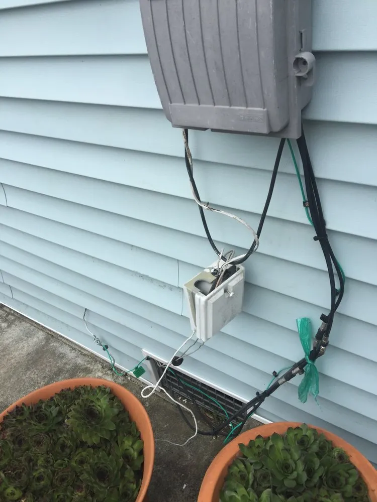 Slide of Gibson's Roofing