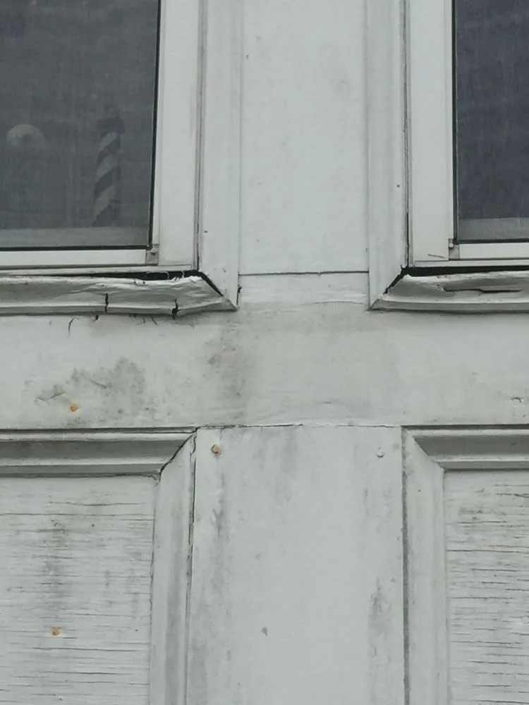 Slide of Gibson's Roofing