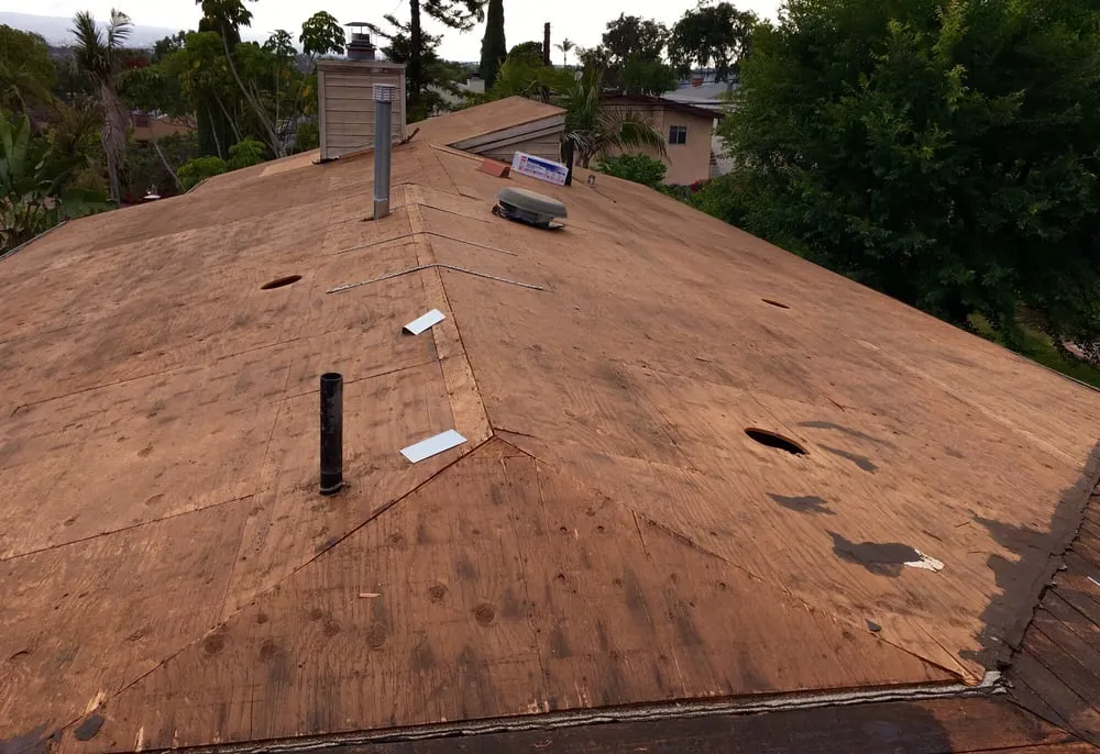 Slide of Gibson's Roofing