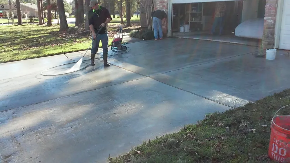 Slide of Gideons Pro Renovations