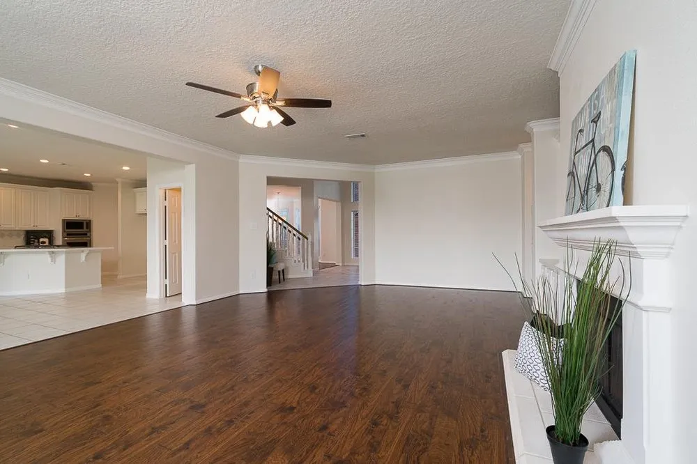 Slide of Gideons Pro Renovations