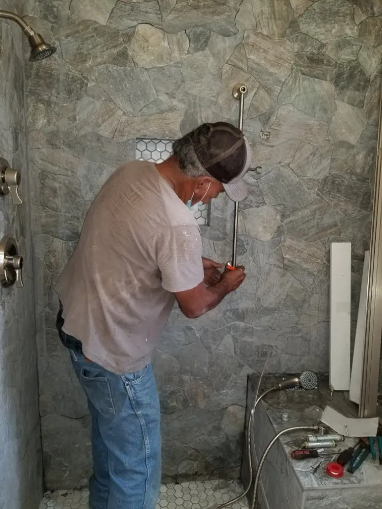 Slide of Gideons Pro Renovations