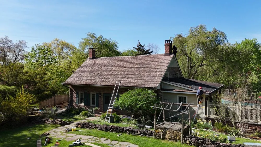 Slide of Gikas Roofing