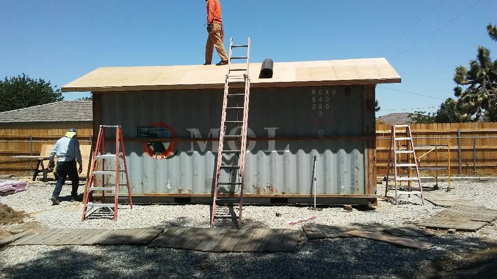 Slide of Gil Carpentry