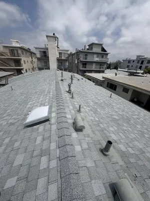 Gilbert’s Roofing and Gutter Services Logo