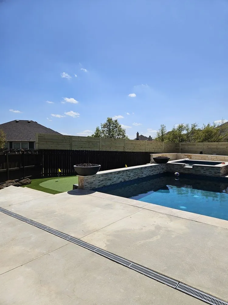 Slide of Gilbs Concrete & Roof