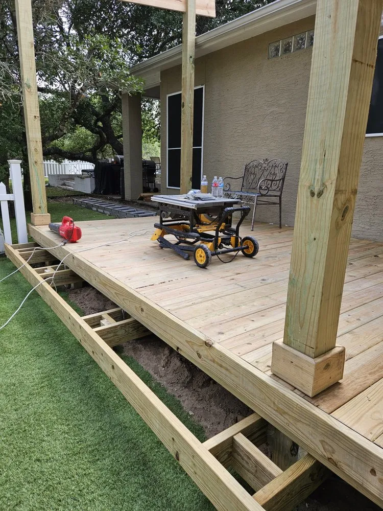 Slide of Gilbs Concrete & Roof