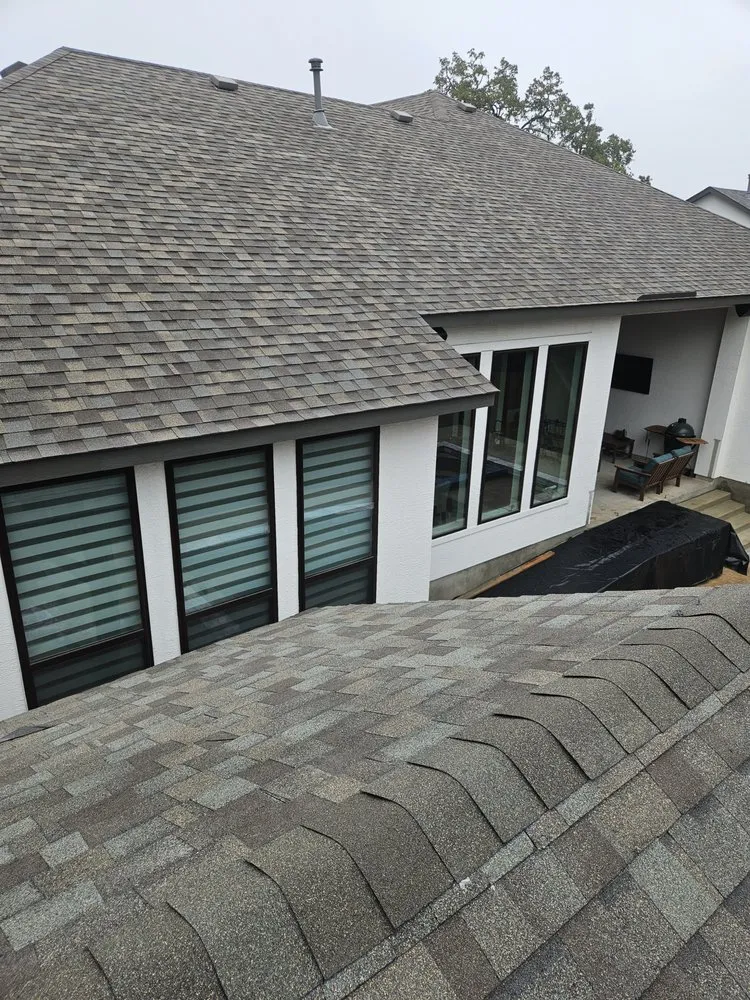 Slide of Gilbs Concrete & Roof