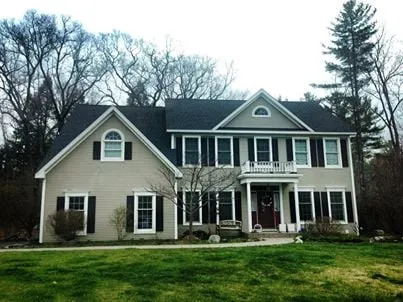 Emergency roof inspection in Slingerlands, NY - Giles Construction