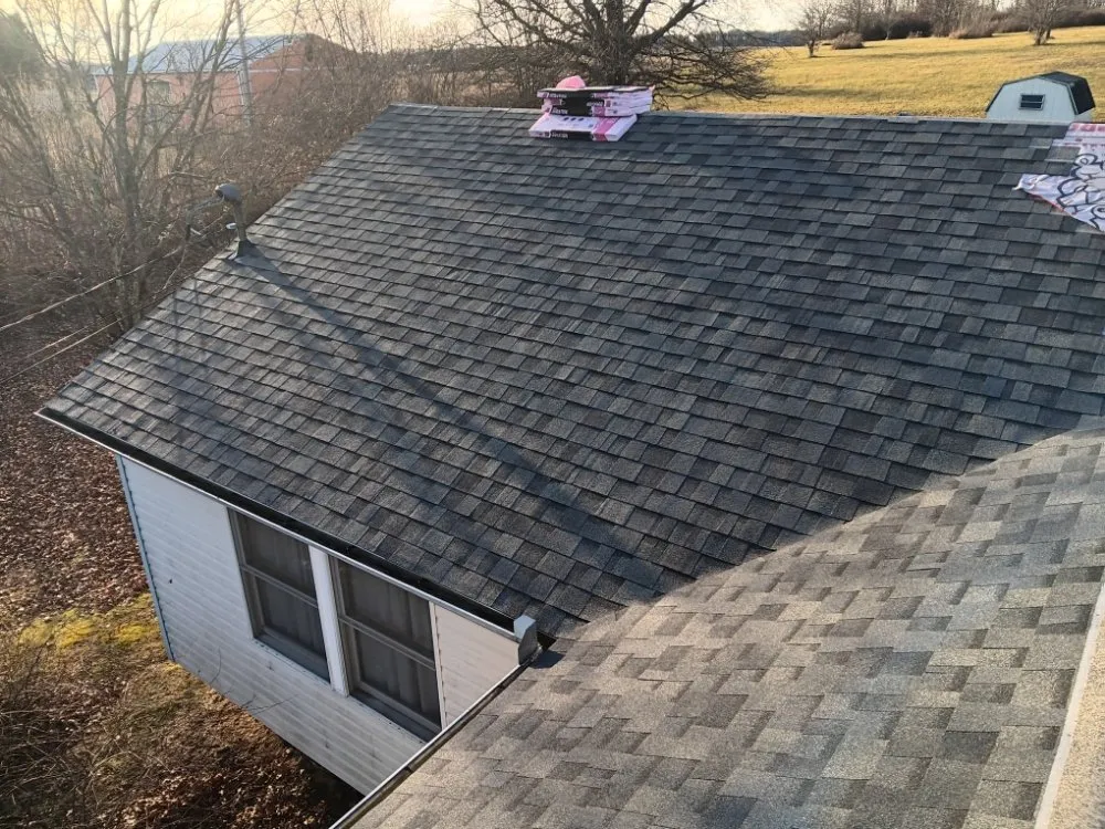Top-rated roof leak repair in Lyndora, PA - Gill Construction