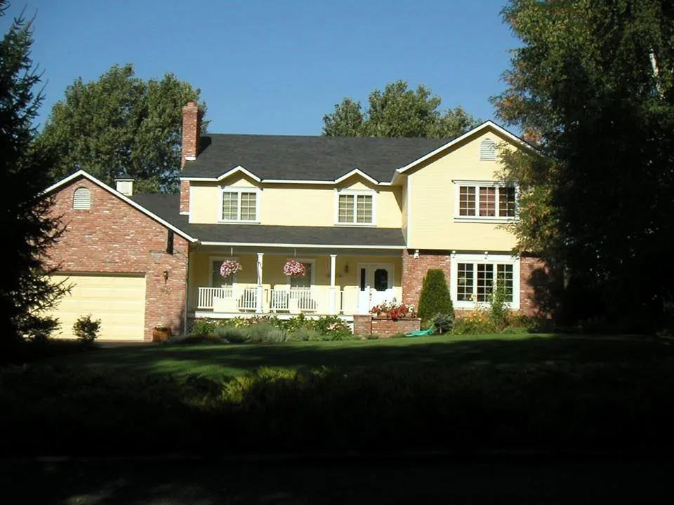 Slide of Gillespie Roofing, Inc.