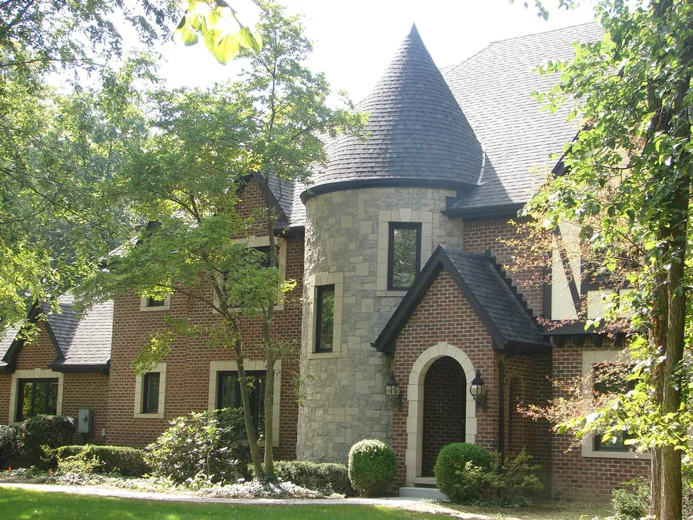 Slide of Gillette Roofing