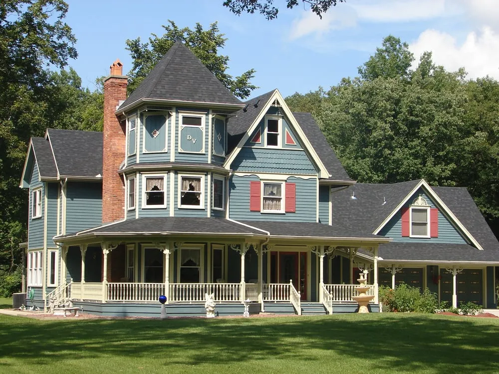 Slide of Gillette Roofing