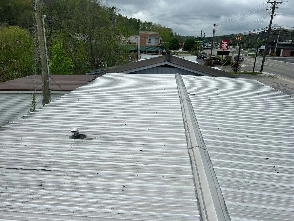 Slide of Gilliam Roof Consulting & Restoration