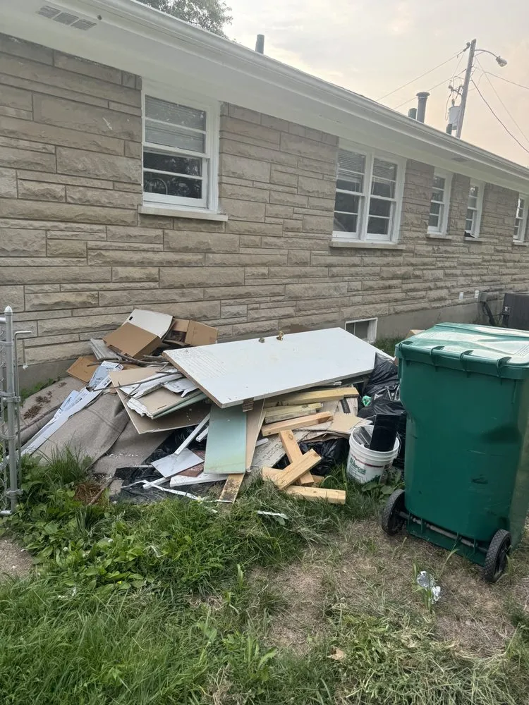 Slide of Gilly Grass Home Exterior Services