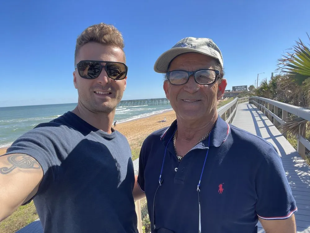 Slide of Gimo's Renovation & Roofing