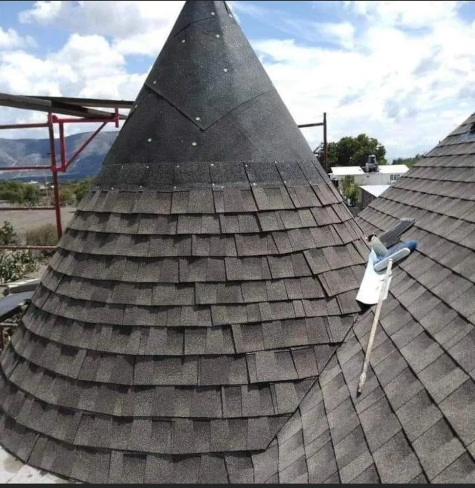 Slide of Ginez Construction