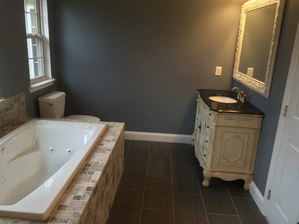 Slide of Gino's Home Improvement